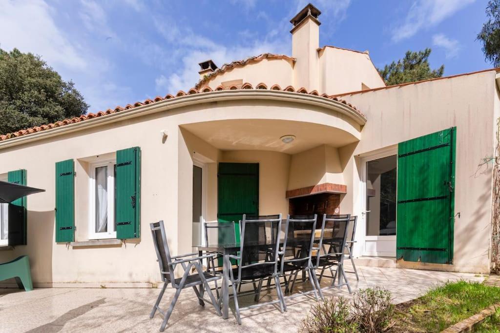 La Maison Des Epinouses Chaucre Dış mekan fotoğraf