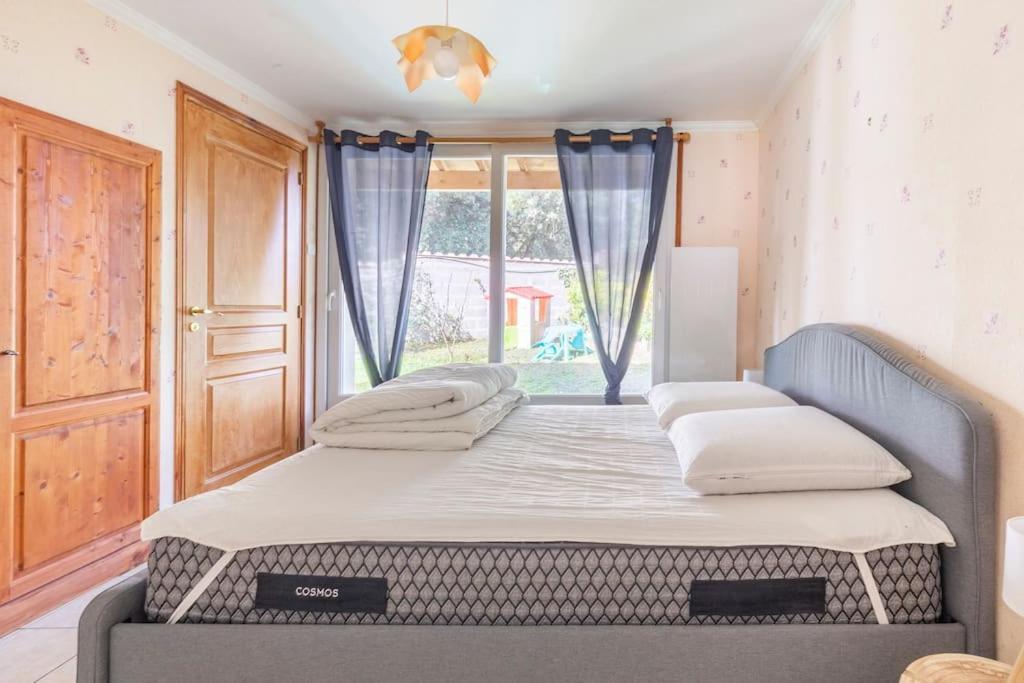 La Maison Des Epinouses Chaucre Dış mekan fotoğraf